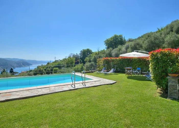Costa Dei Gelsomini - 5 Posti Letto, Piscina E Giardino Privato Vista Mare Villa Rapallo