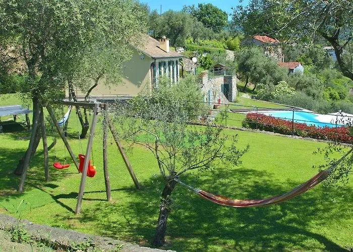 Costa Dei Gelsomini - 5 Posti Letto, Piscina E Giardino Privato Vista Mare Rapallo
