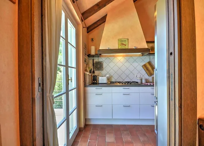 Costa Dei Gelsomini - 5 Posti Letto, Piscina E Giardino Privato Vista Mare Rapallo