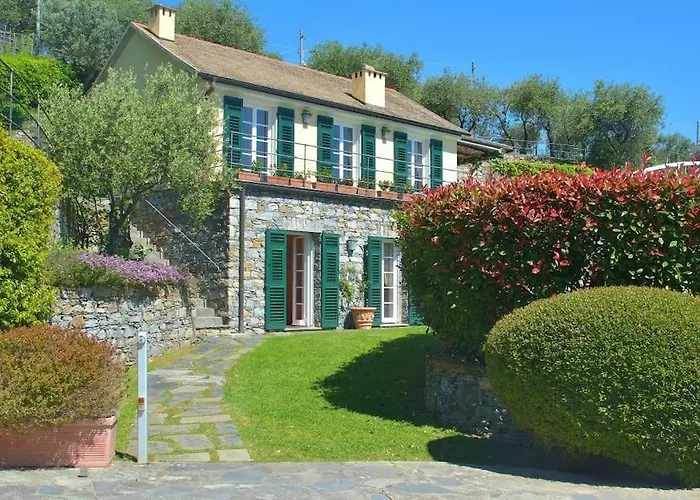 Villa Costa Dei Gelsomini - 5 Posti Letto, Piscina E Giardino Privato Vista Mare Rapallo